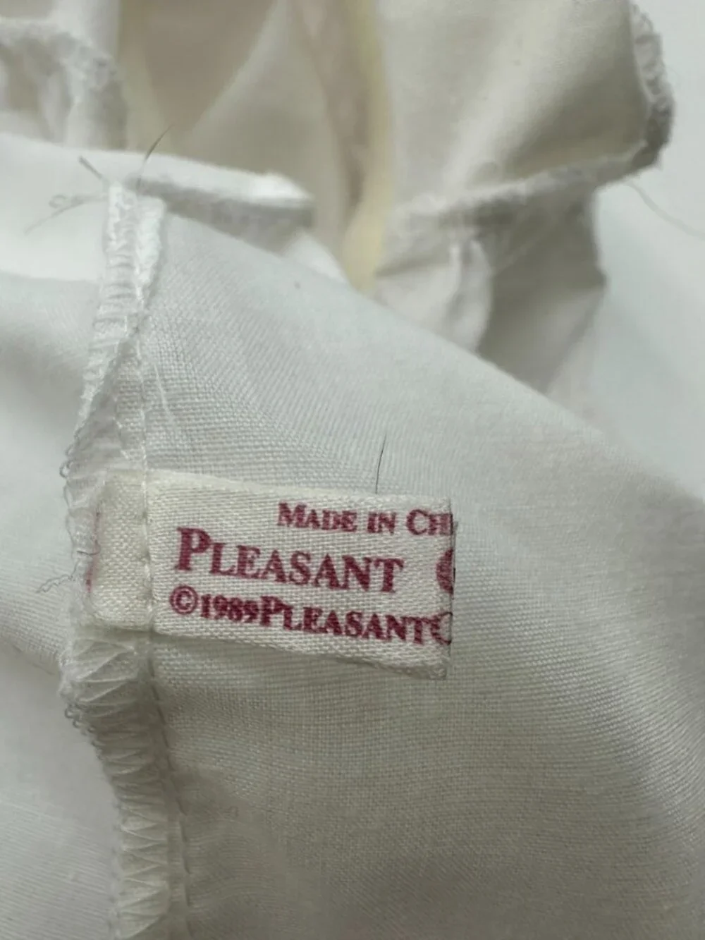 Vintage EUC American Girl Doll Samantha Nightgown Pleasant Company 1989